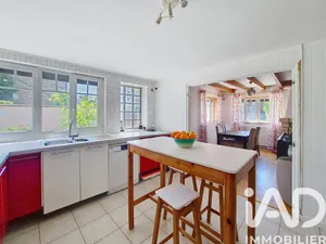 Maison à Isles-les-Meldeuses (77440)