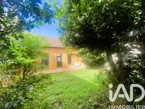 Townhouse in Vichy (03200)