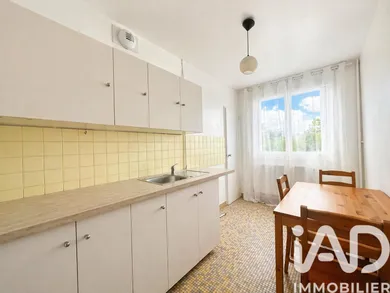 Apartment in Corbeil-Essonnes (91100)
