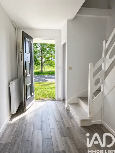 House in Saint-Seurin-sur-l'Isle (33660)