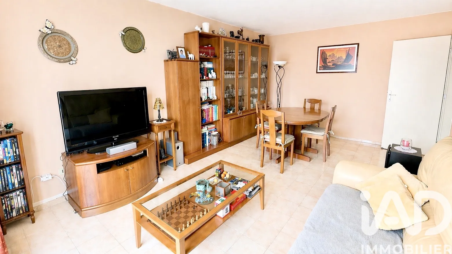 Vente appartement à Courbevoie (92400) : appartement 3 pièces 67 m² - 2006655 — 2