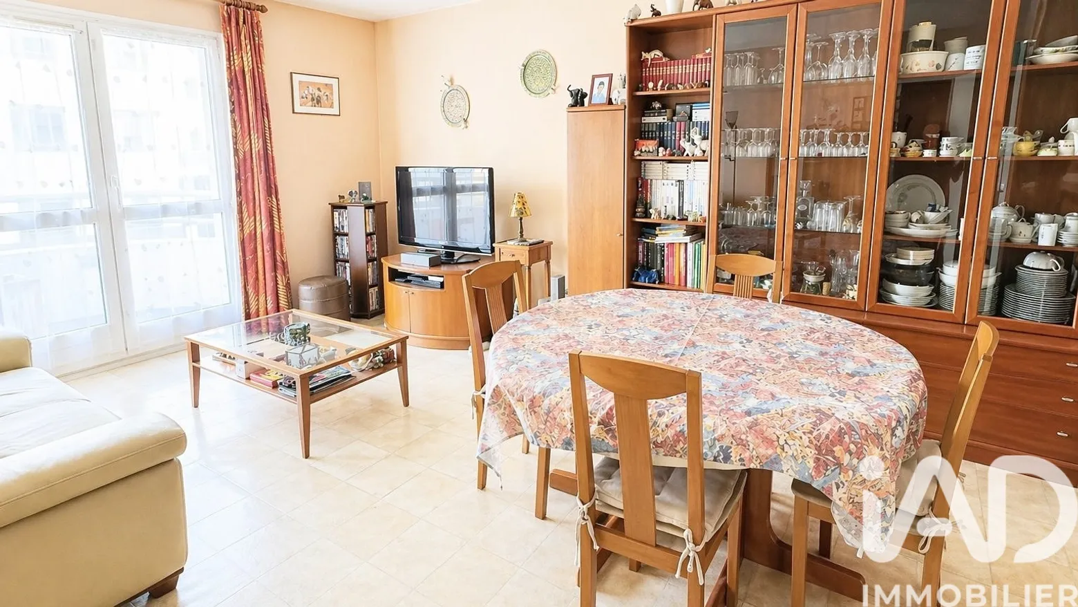 Vente appartement à Courbevoie (92400) : appartement 3 pièces 67 m² - 2006655 — 3