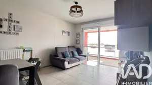 Apartment in La Rochelle (17000)