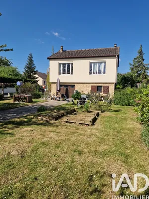 House in Presles-en-Brie (77220)