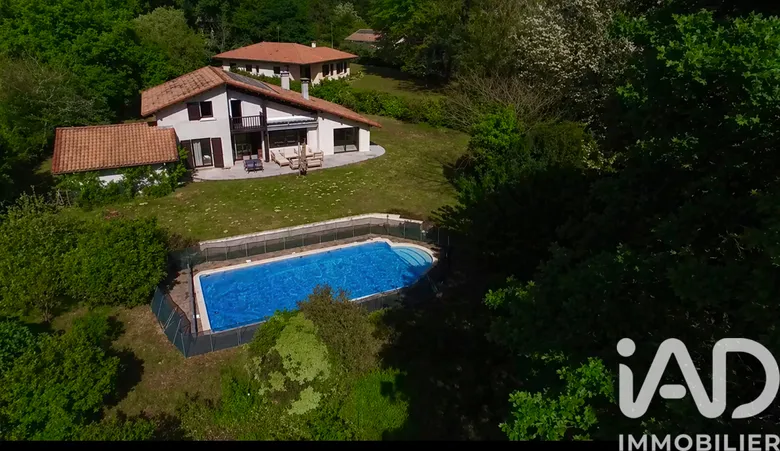 Maison 6 pièces 148 m² · à Heugas · 148 m² · 379 990 €