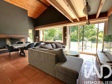 House in Heugas (40180)