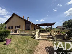 Maison traditionnelle à Antonne-et-Trigonant (24420)