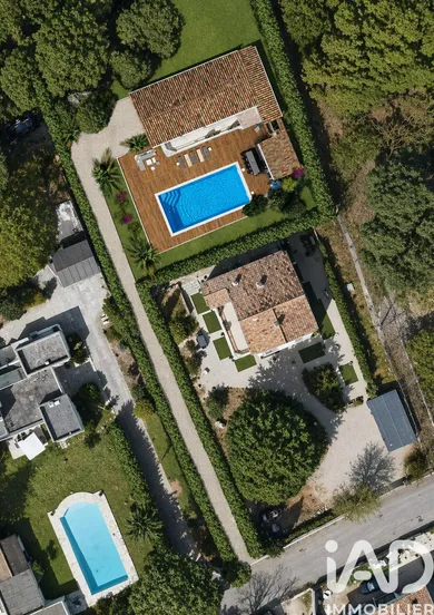 Terrain à bâtir à Mouans-Sartoux (06370)