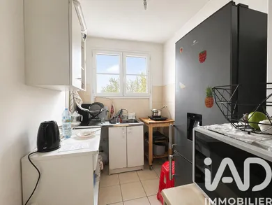 Apartment in Corbeil-Essonnes (91100)