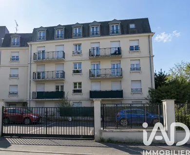Apartment in Corbeil-Essonnes (91100)
