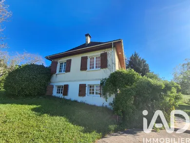 Village house in Estialescq (64290)