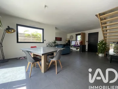 House in Belz (56550)