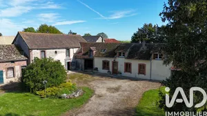 Farm in Saint-Laurent-la-Gâtine (28210)