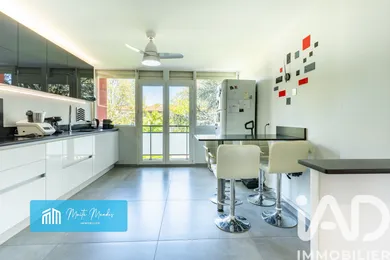 Apartment in Saint-Étienne (42000)