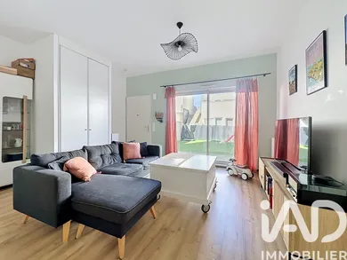 Apartment in Saint-Jacques-de-la-Lande (35136)