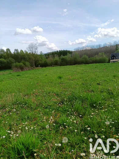 Terrain à bâtir à Vuillery (02880)