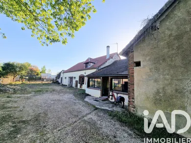 Ferme à Chamvres (89300)