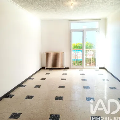 Apartment in Nîmes (30000)
