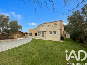 House in Saint-Loubès (33450)