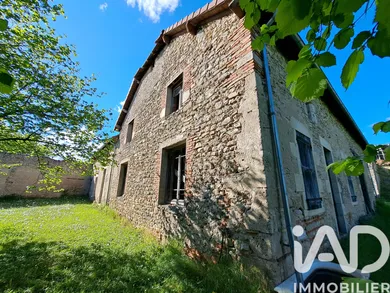 Barn in SAULCET (03500)