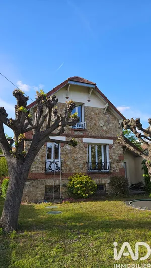 House in Chatou (78400)