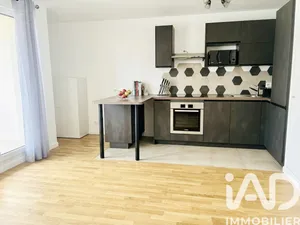 Apartment in Colombes (92700)