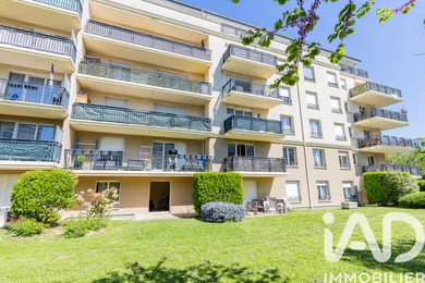 Apartment in Corbeil-Essonnes (91100)