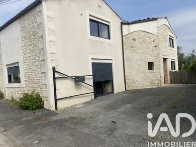 Maison à Longèves (17230)