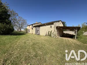 Maison à Champigny en Rochereau (86170)