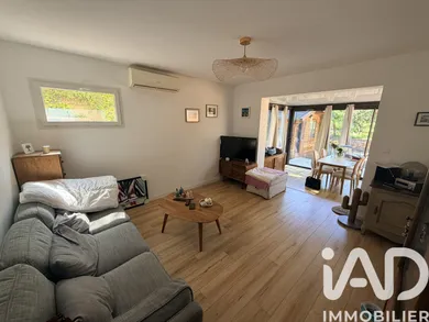 Appartement à Hyères (83400)