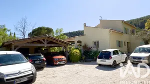 Traditional house in Cuers (83390)