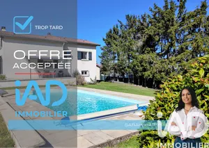 Traditional house in Saint-Bonnet-les-Oules (42330)