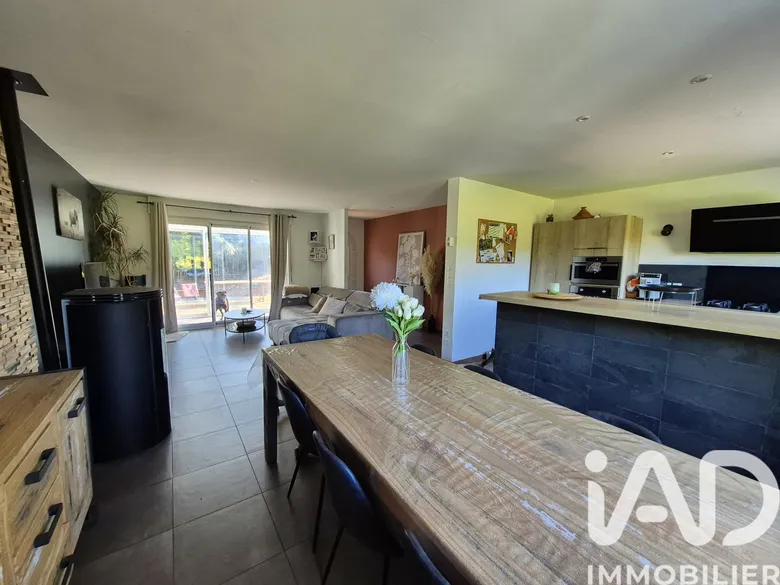 Maison 6 pièces 101 m² · à La Capelle-lès-Boulogne · 101 m² · 379 500 €
