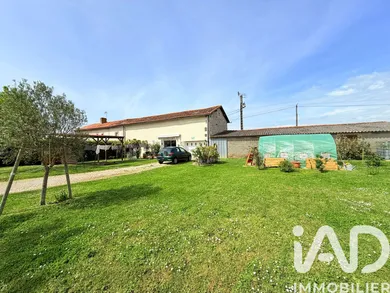 Maison à Savigné (86400)