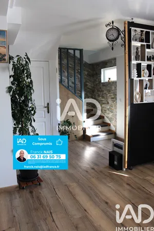 Maison à Évron (53600)