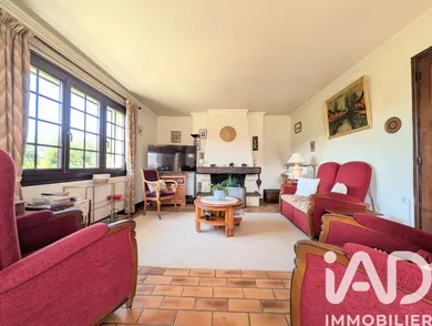 Maison traditionnelle à Chevrières (60710)