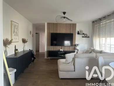 Apartment in Corbeil-Essonnes (91100)