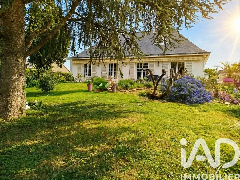 Maison 6 pièces 124 m² · à Chinon · 124 m² · 210 000 €