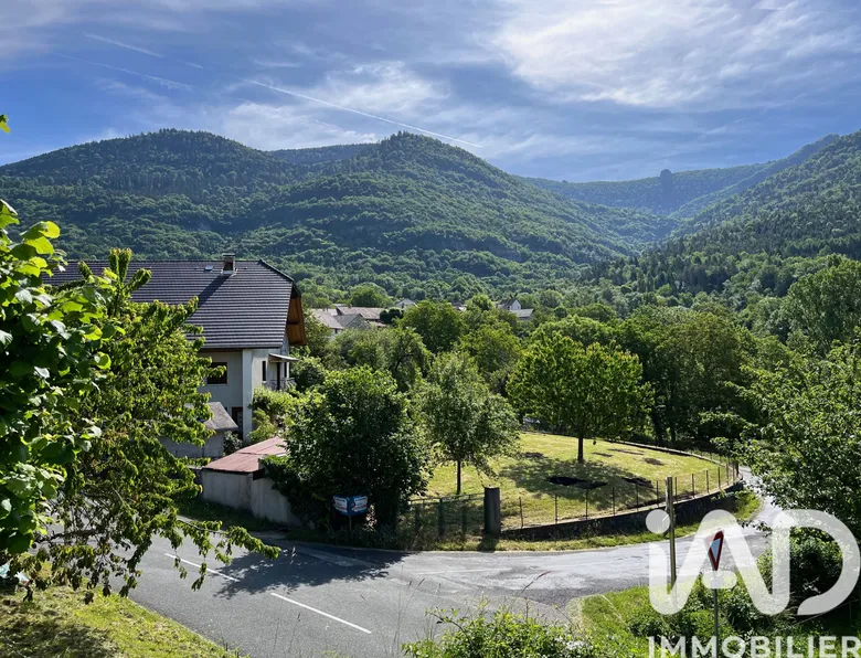 Maison 7 pièces 187 m² · à Arvière-en-Valromey · 187 m² · 340 000 €