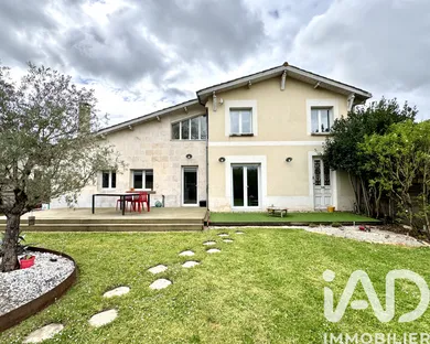 House in Madirac (33670)