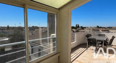 Apartment in Monteux (84170)