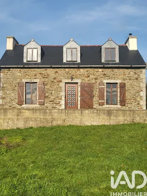 Maison à Plonévez-du-Faou (29530)