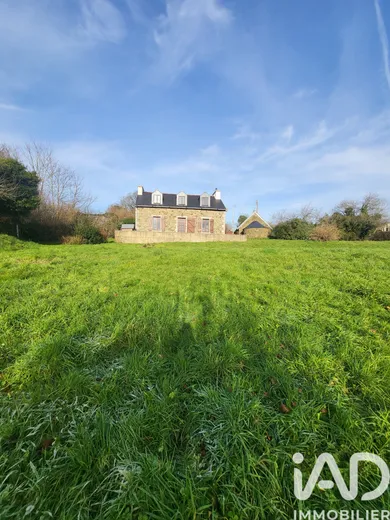 Maison à Plonévez-du-Faou (29530)