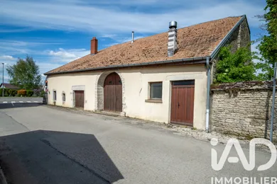 Village house in La Tour-de-Sçay (25640)