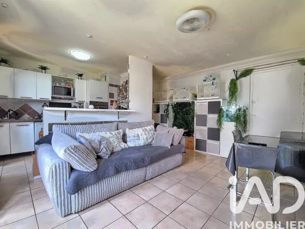 Vente appartement à Marseille (13013) : appartement 3 pièces 68 m² — 5