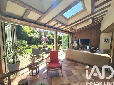 Maison à Vélizy-Villacoublay (78140)
