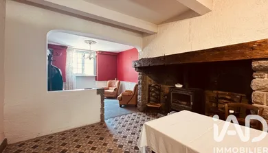 Townhouse in Pontacq (64530)