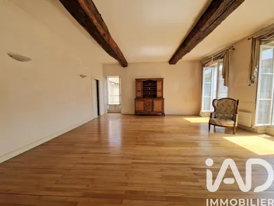Apartment in La Rochelle (17000)