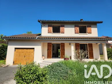 Maison à L'Isle-d'Abeau (38080)