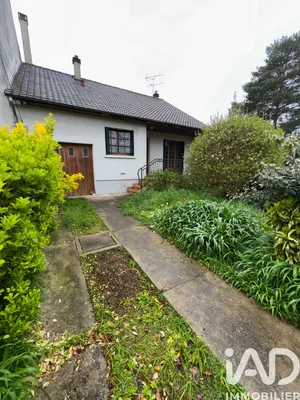 House in Sainte-Geneviève-des-Bois (91700)